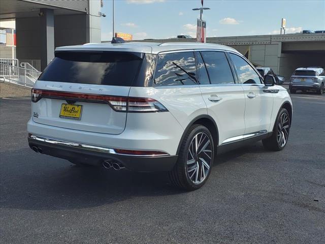 new 2025 Lincoln Aviator car, priced at $76,862