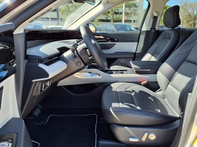 new 2025 Lincoln Nautilus car, priced at $54,276