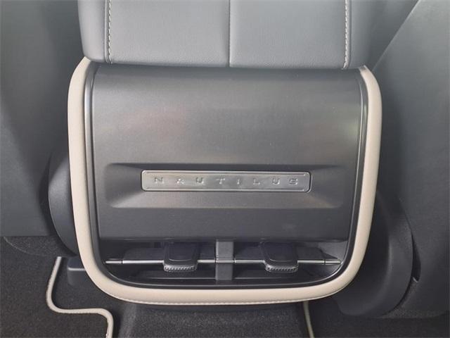 new 2025 Lincoln Nautilus car, priced at $55,954