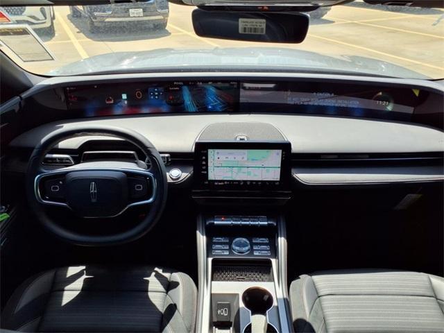 new 2025 Lincoln Nautilus car, priced at $59,549