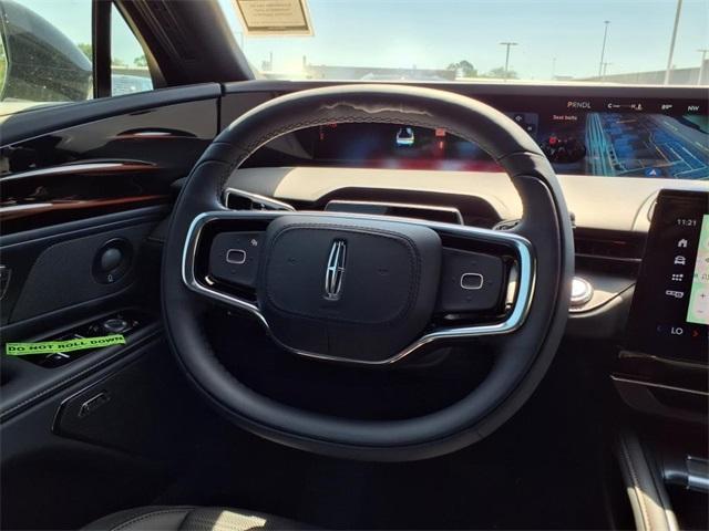 new 2025 Lincoln Nautilus car, priced at $59,549