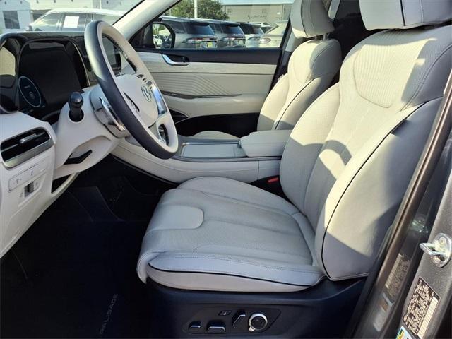 used 2023 Hyundai Palisade car, priced at $37,691