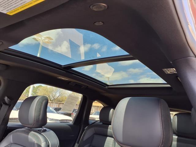 new 2025 Lincoln Nautilus car, priced at $59,549