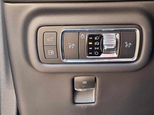new 2025 Lincoln Nautilus car, priced at $60,739