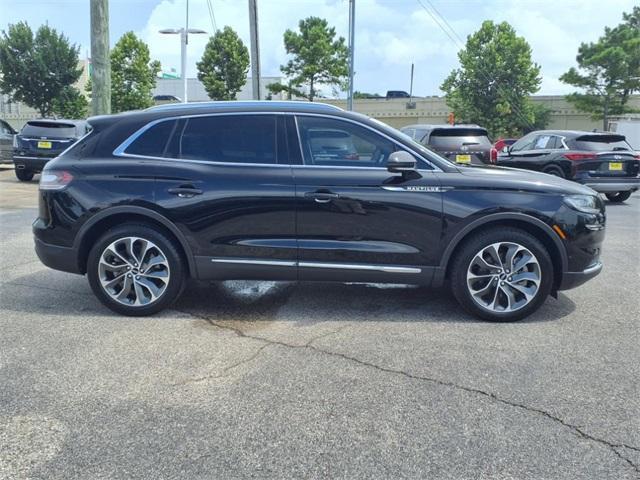 used 2022 Lincoln Nautilus car, priced at $38,691