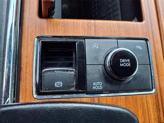 used 2018 Lincoln Navigator car, priced at $27,391