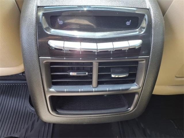 used 2019 Cadillac XT5 car, priced at $25,991