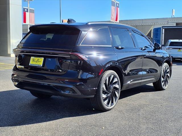 new 2024 Lincoln Nautilus car, priced at $63,220