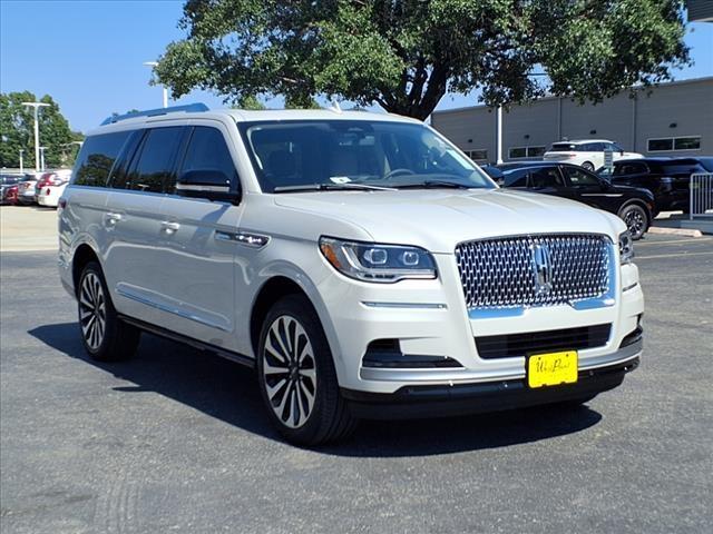 new 2024 Lincoln Navigator L car, priced at $102,220