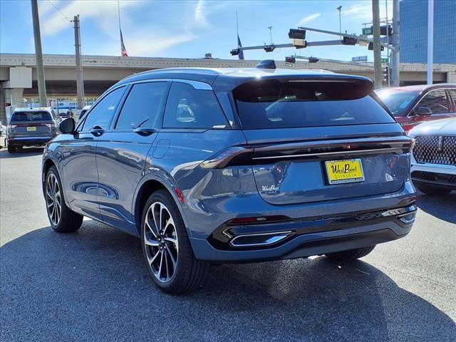 new 2025 Lincoln Nautilus car, priced at $76,395