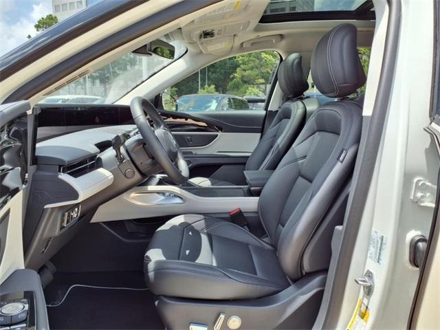 new 2025 Lincoln Nautilus car, priced at $58,579