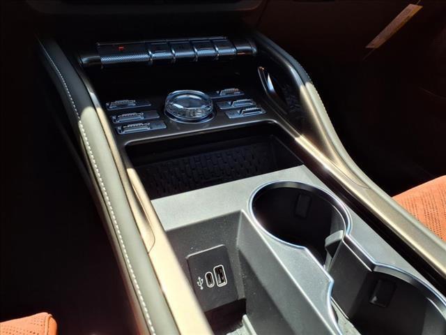 new 2025 Lincoln Nautilus car, priced at $78,395