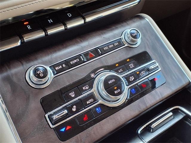 used 2021 Lincoln Aviator car, priced at $40,691