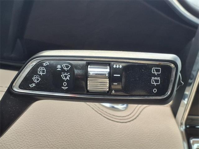 used 2020 Lincoln Navigator car, priced at $38,791