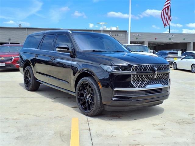new 2025 Lincoln Navigator L car, priced at $105,320