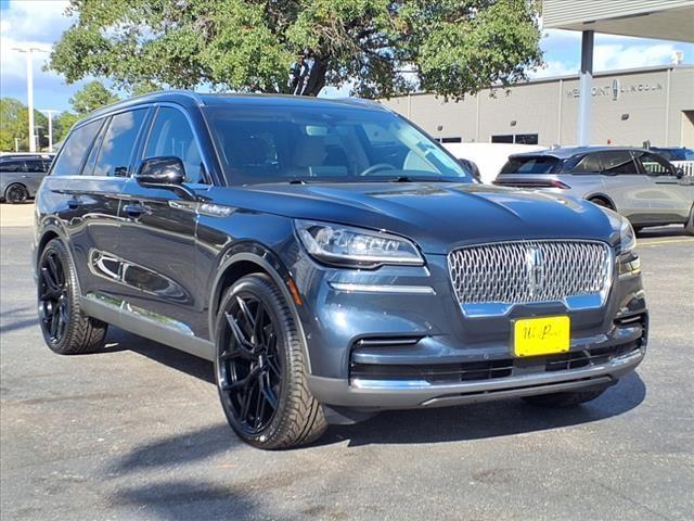 new 2024 Lincoln Aviator car, priced at $61,608