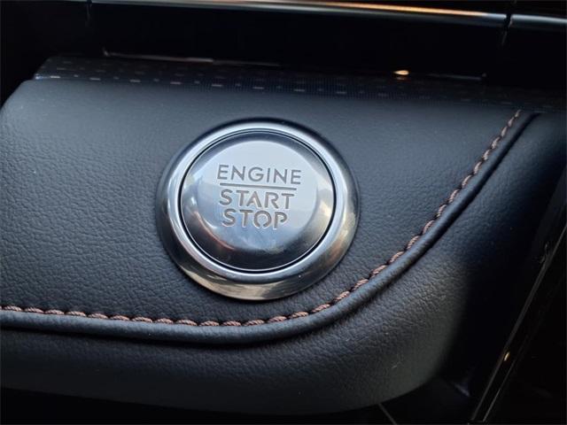 new 2025 Lincoln Nautilus car, priced at $55,114
