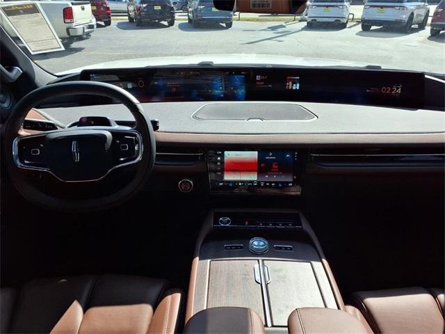 new 2025 Lincoln Navigator L car, priced at $102,312
