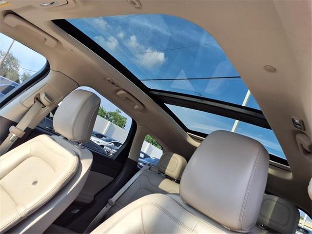 used 2022 Lincoln Corsair car, priced at $24,991
