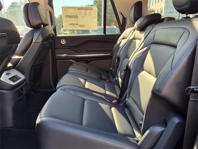 new 2025 Lincoln Navigator L car, priced at $101,208