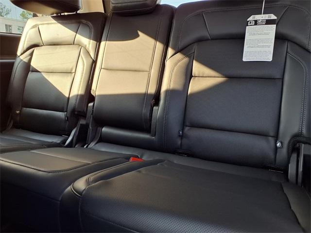 new 2025 Lincoln Navigator L car, priced at $101,208