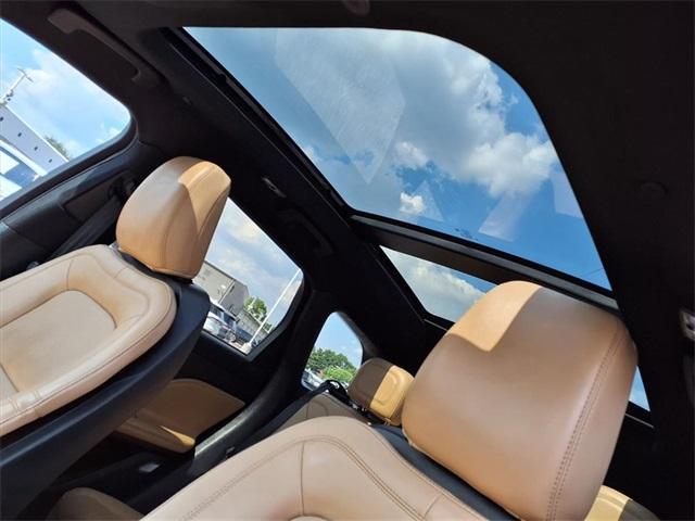 used 2022 Lincoln Corsair car, priced at $30,691