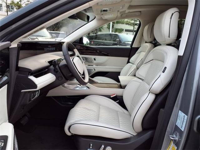new 2025 Lincoln Nautilus car, priced at $69,270