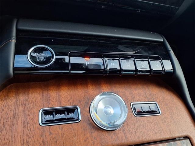 new 2025 Lincoln Navigator car, priced at $119,435
