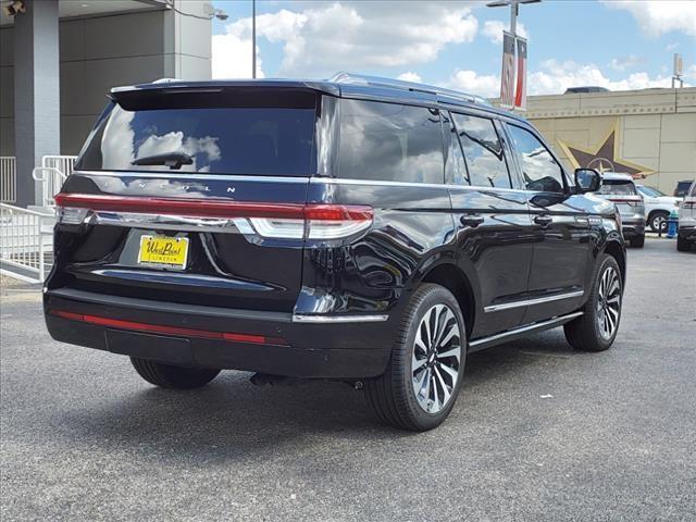 new 2024 Lincoln Navigator car, priced at $92,604