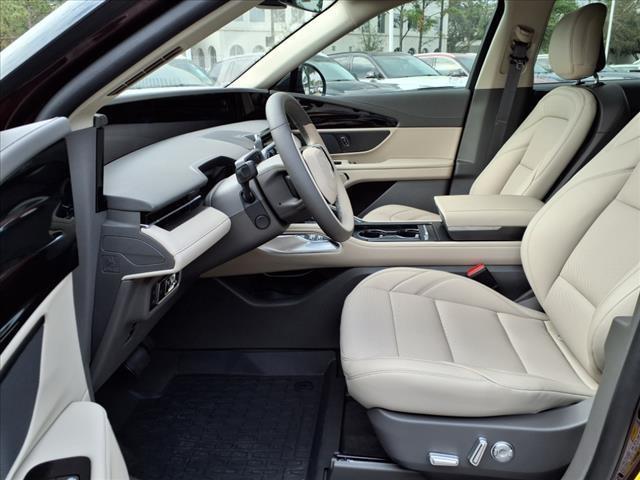 new 2025 Lincoln Nautilus car, priced at $53,645