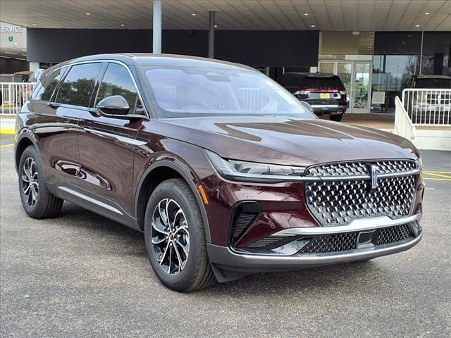 new 2025 Lincoln Nautilus car, priced at $53,645