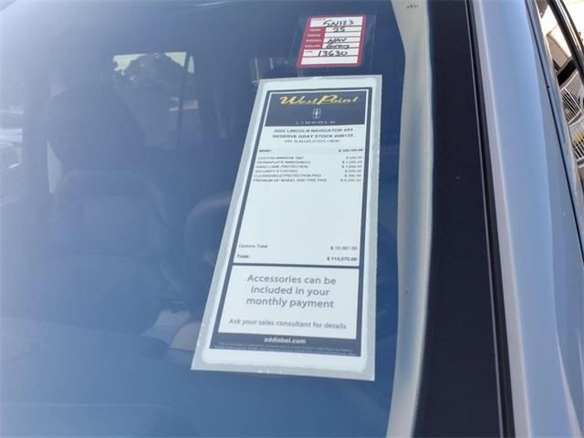 new 2025 Lincoln Navigator car, priced at $103,185