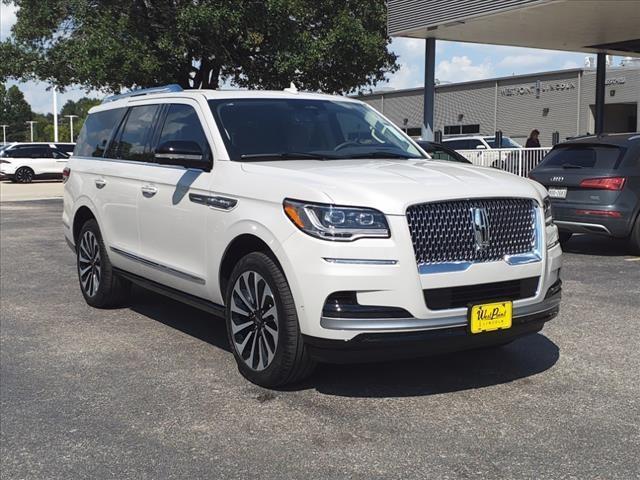 new 2024 Lincoln Navigator car, priced at $99,400