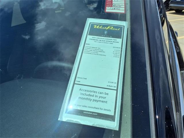 new 2025 Lincoln Corsair car, priced at $38,273