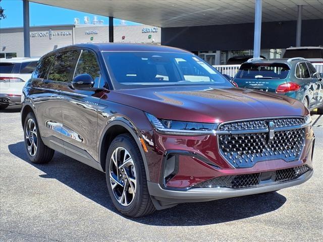 new 2025 Lincoln Nautilus car, priced at $51,936