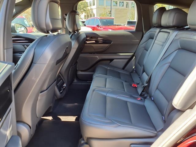 new 2025 Lincoln Nautilus car, priced at $51,936