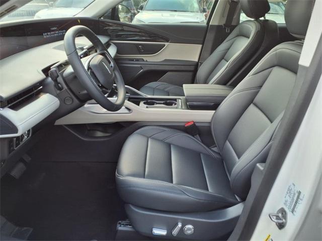 new 2025 Lincoln Nautilus car, priced at $55,954