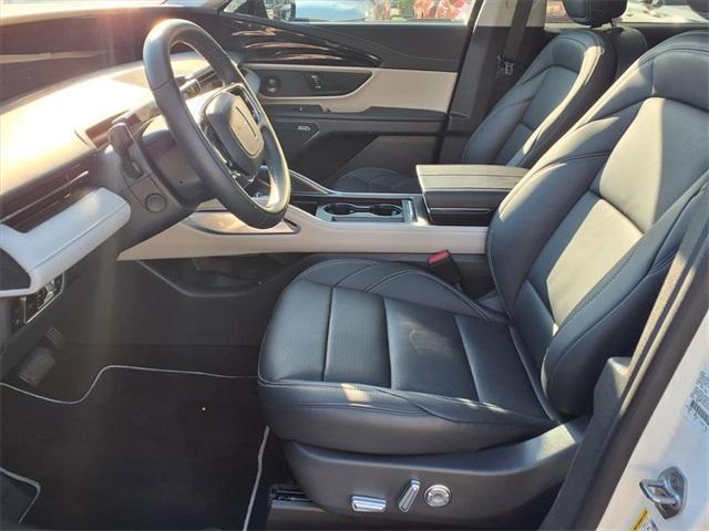 new 2025 Lincoln Nautilus car, priced at $57,079