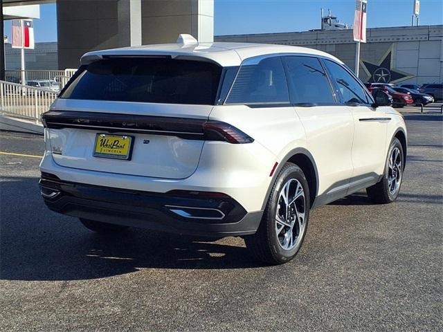 new 2025 Lincoln Nautilus car, priced at $57,079
