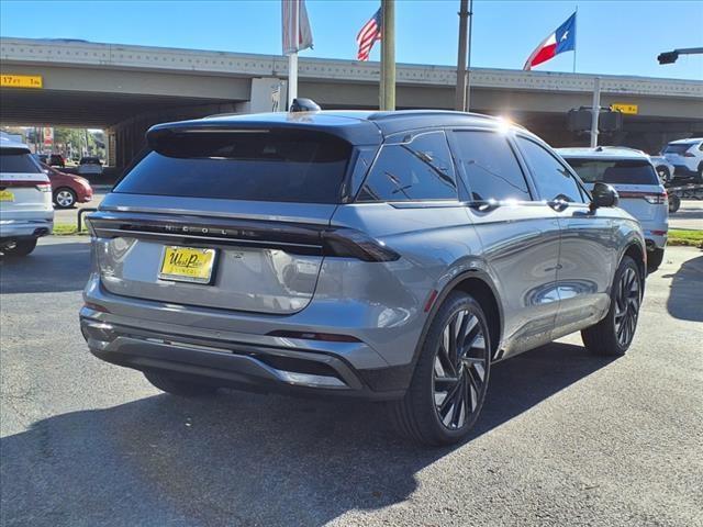 new 2025 Lincoln Nautilus car, priced at $64,757