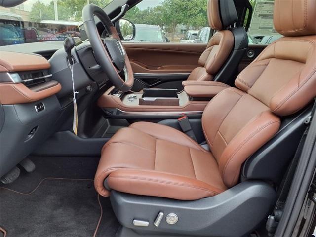 new 2025 Lincoln Navigator L car, priced at $105,424