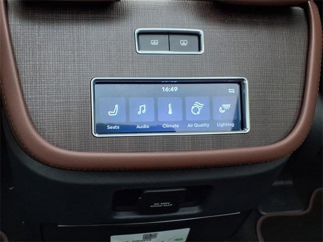 new 2025 Lincoln Navigator L car, priced at $105,424