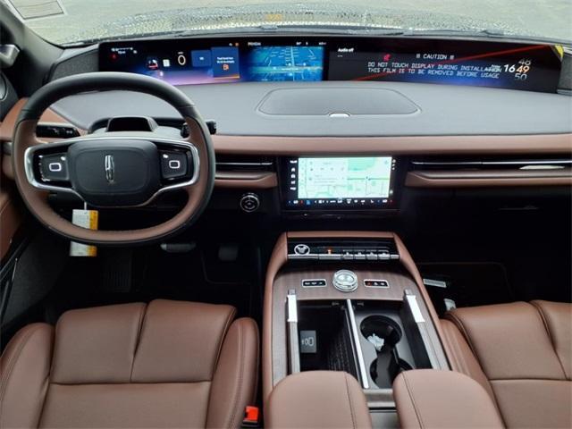 new 2025 Lincoln Navigator L car, priced at $105,424