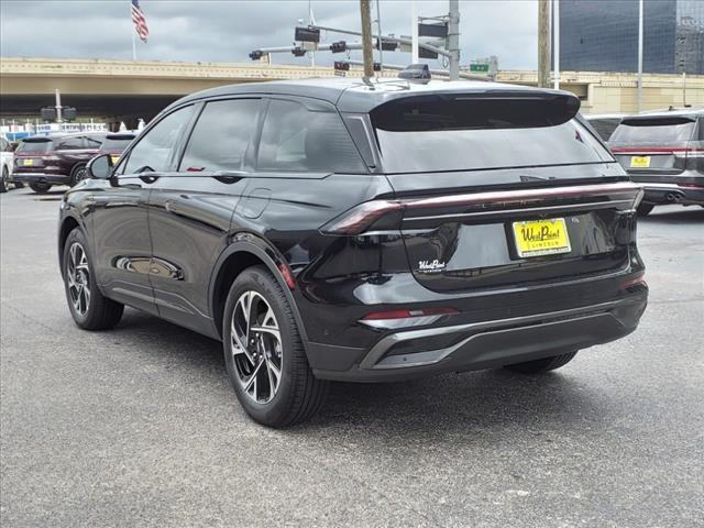 new 2024 Lincoln Nautilus car, priced at $53,010