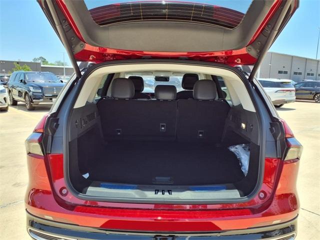 new 2025 Lincoln Nautilus car, priced at $55,743