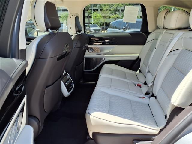 new 2025 Lincoln Nautilus car, priced at $79,395