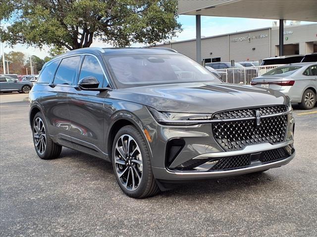 new 2025 Lincoln Nautilus car, priced at $80,040