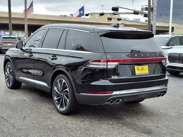 new 2025 Lincoln Aviator car, priced at $72,566