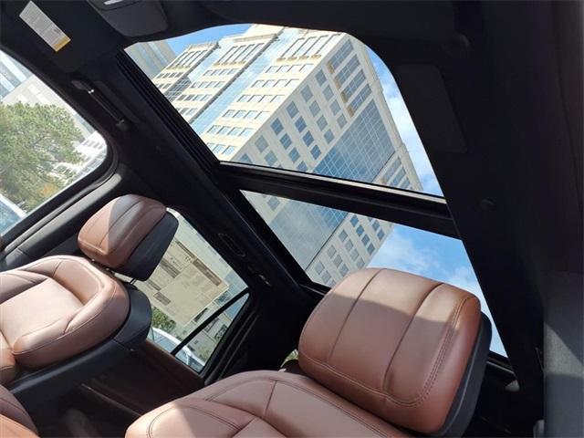 new 2025 Lincoln Navigator L car, priced at $102,312