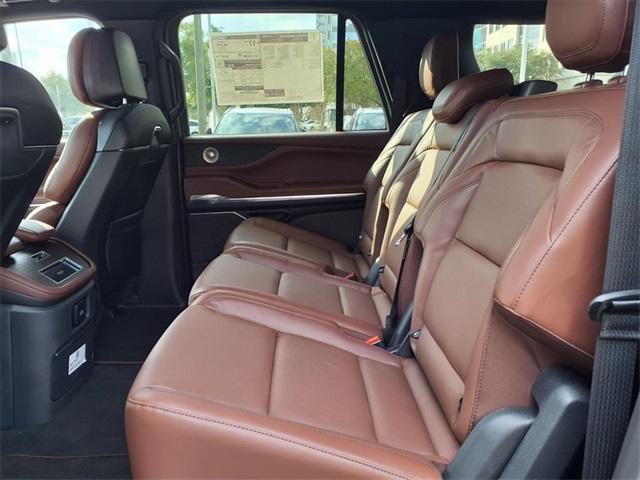 new 2025 Lincoln Navigator L car, priced at $102,312